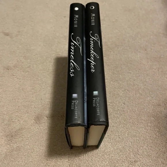 Timeless Book Series ! - Picture 2 of 3